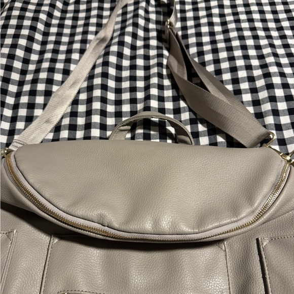 FAWN Design Backpack - Picture 3 of 4